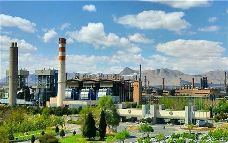 برای آینده روشن ذوب آهن اصفهان تا پای جان تلاش می‌كنیم