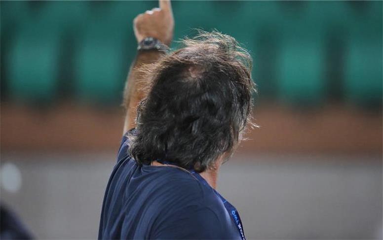 ده چالش بزرگ سرمربی بعدی استقلال!