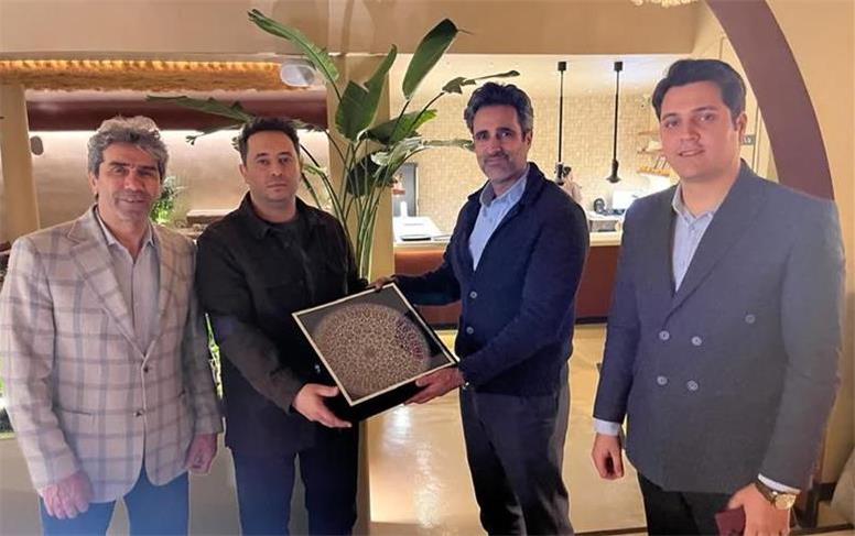 هم‌افزایی گردشگری در همدان؛ از غار علیصدر تا گنج‌نامه با روایت جواد قارایی