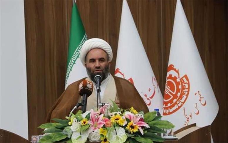 امام جمعه ورزقان: علامه جعفری نماد تواضع، خودسازی و علم نافع است