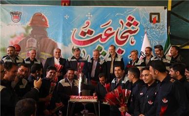 تجلیل از دریادلان آتش‌نشانی ذوب‌آهن در روز ایمنی و آتش‌نشانی| آتش‌نشانان ذوب‌آهن حیات‌بخش سازمان هستند
