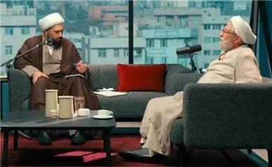 دوئل الهیاتی با حواشی زیاد